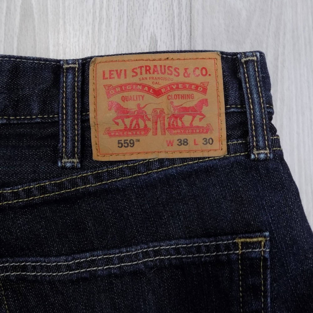 Levi's 559 Relaxed Straight Jeans Mens 38x30 Dark Wash Indigo EUC
